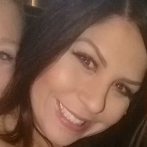 Meet your Posher, Elise